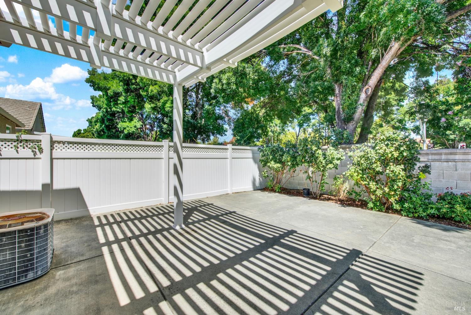 401 Marvin Gardens Drive Vacaville CA 95687