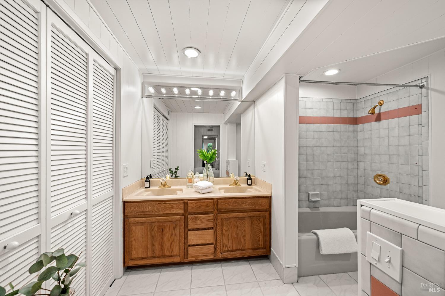 495 Redwood Avenue Corte Madera CA 94925