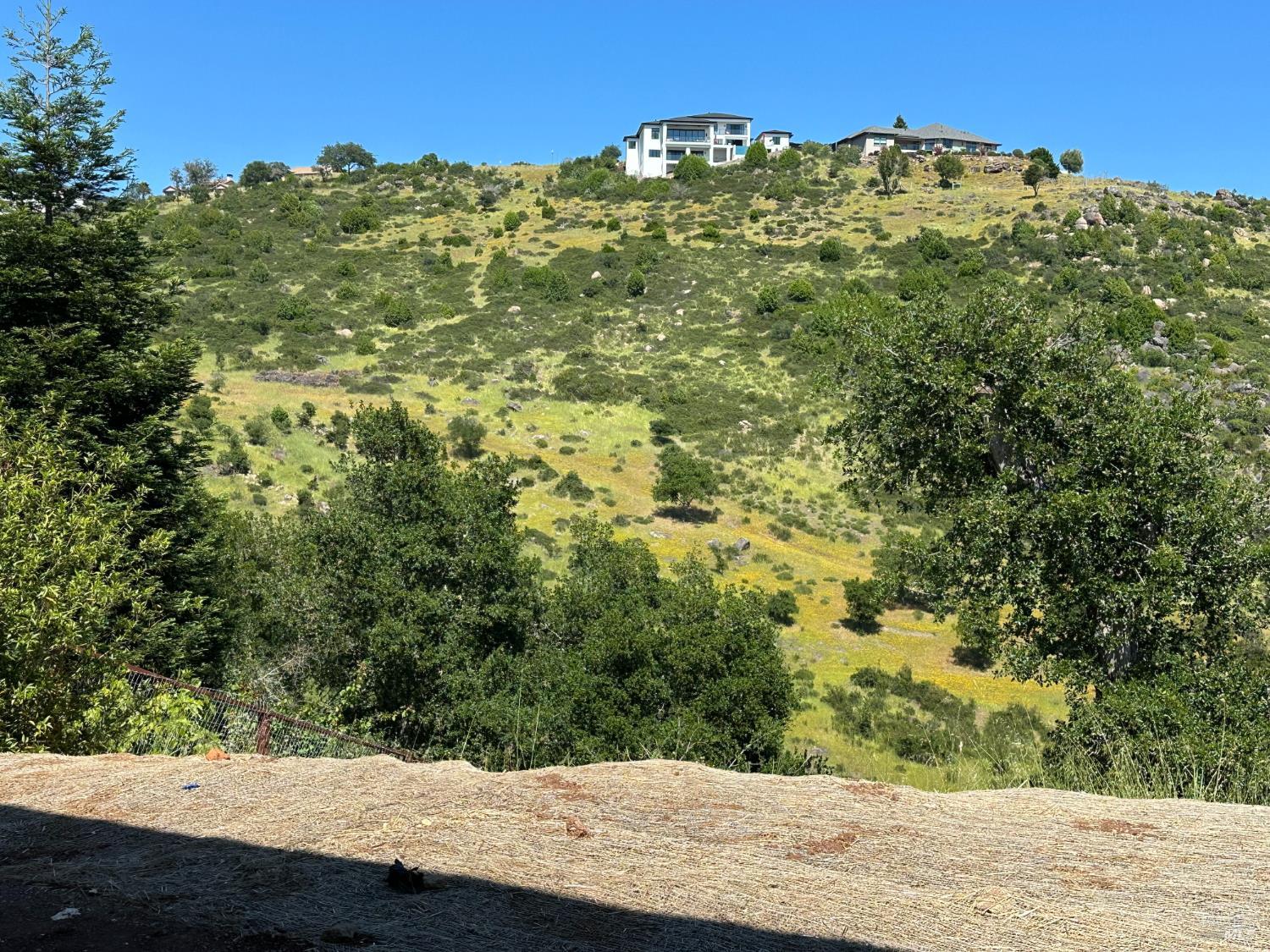 3746 Crown Hill Drive Santa Rosa CA 95404