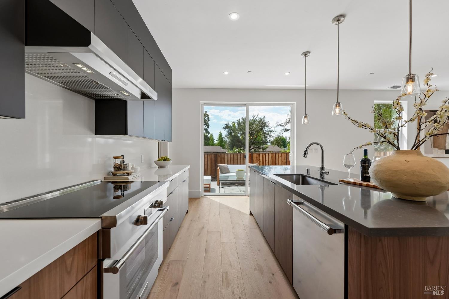 3746 Crown Hill Drive Santa Rosa CA 95404