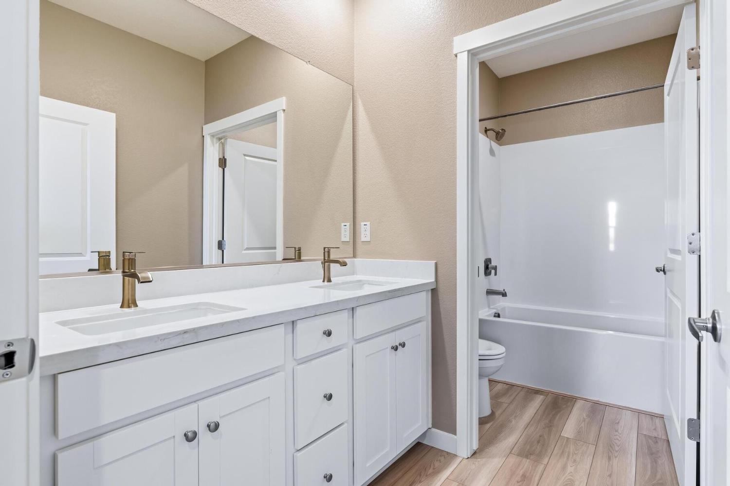 3406 Dillion Way Denair CA 95316