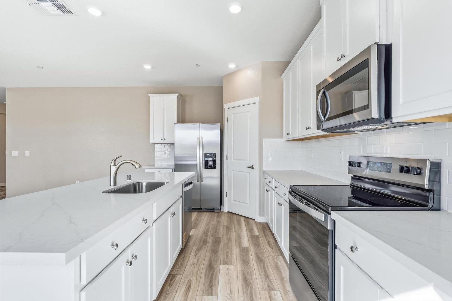 3406 Dillion Way Denair CA 95316