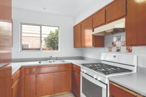 12 Alana Way Cloverdale CA 95425