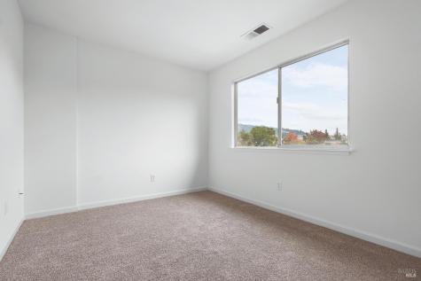 12 Alana Way Cloverdale CA 95425