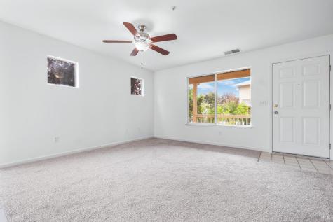 12 Alana Way Cloverdale CA 95425