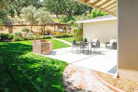 613 Rowland Boulevard Novato CA 94947