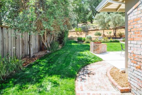 613 Rowland Boulevard Novato CA 94947