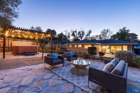 613 Rowland Boulevard Novato CA 94947