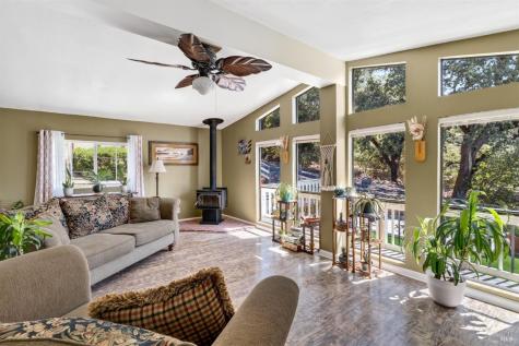 26841 Willow Terrace Cloverdale CA 95425