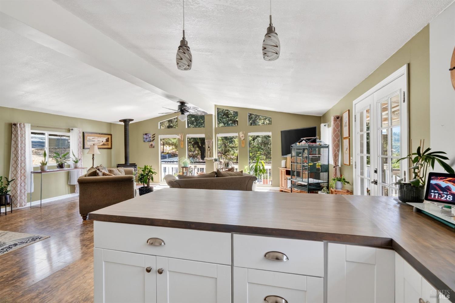 26841 Willow Terrace Cloverdale CA 95425