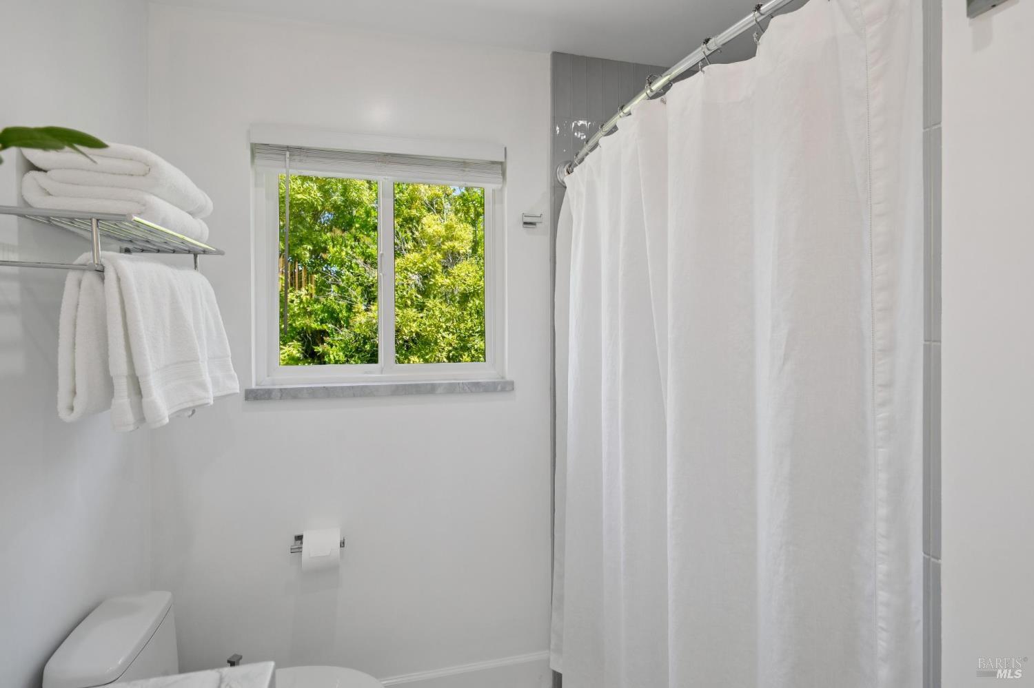 10 Santa Yorma Court Novato CA 94945