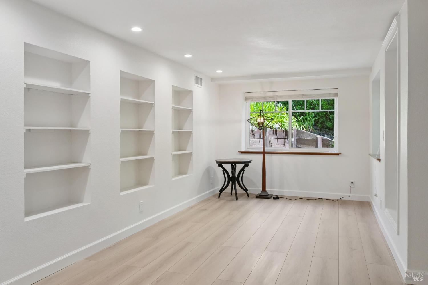 10 Santa Yorma Court Novato CA 94945