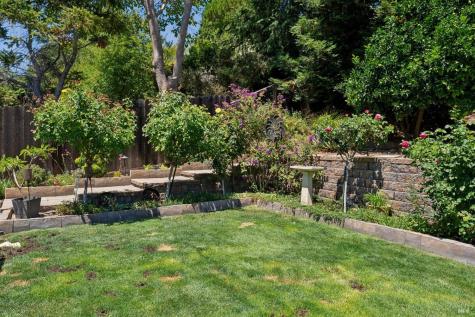 10 Santa Yorma Court Novato CA 94945