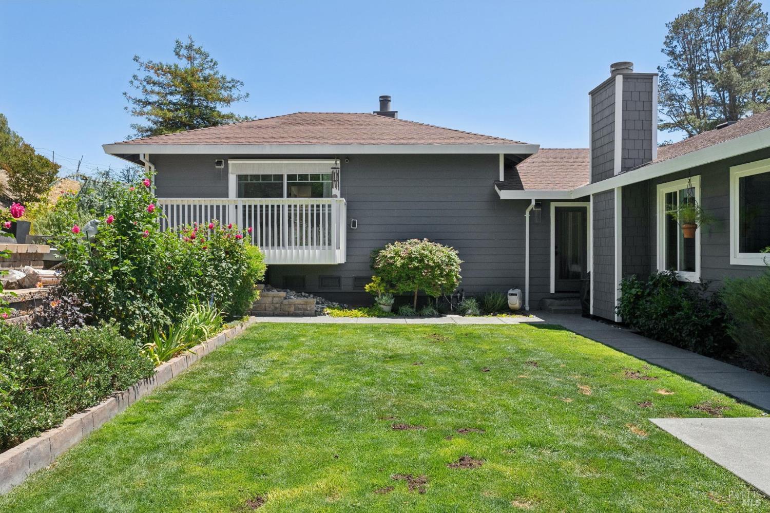 10 Santa Yorma Court Novato CA 94945