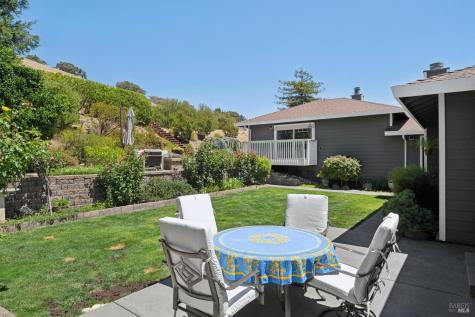 10 Santa Yorma Court Novato CA 94945