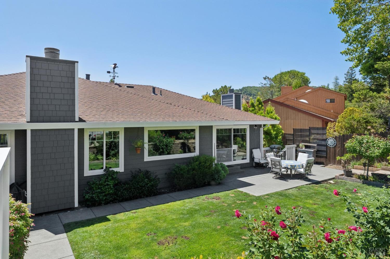 10 Santa Yorma Court Novato CA 94945