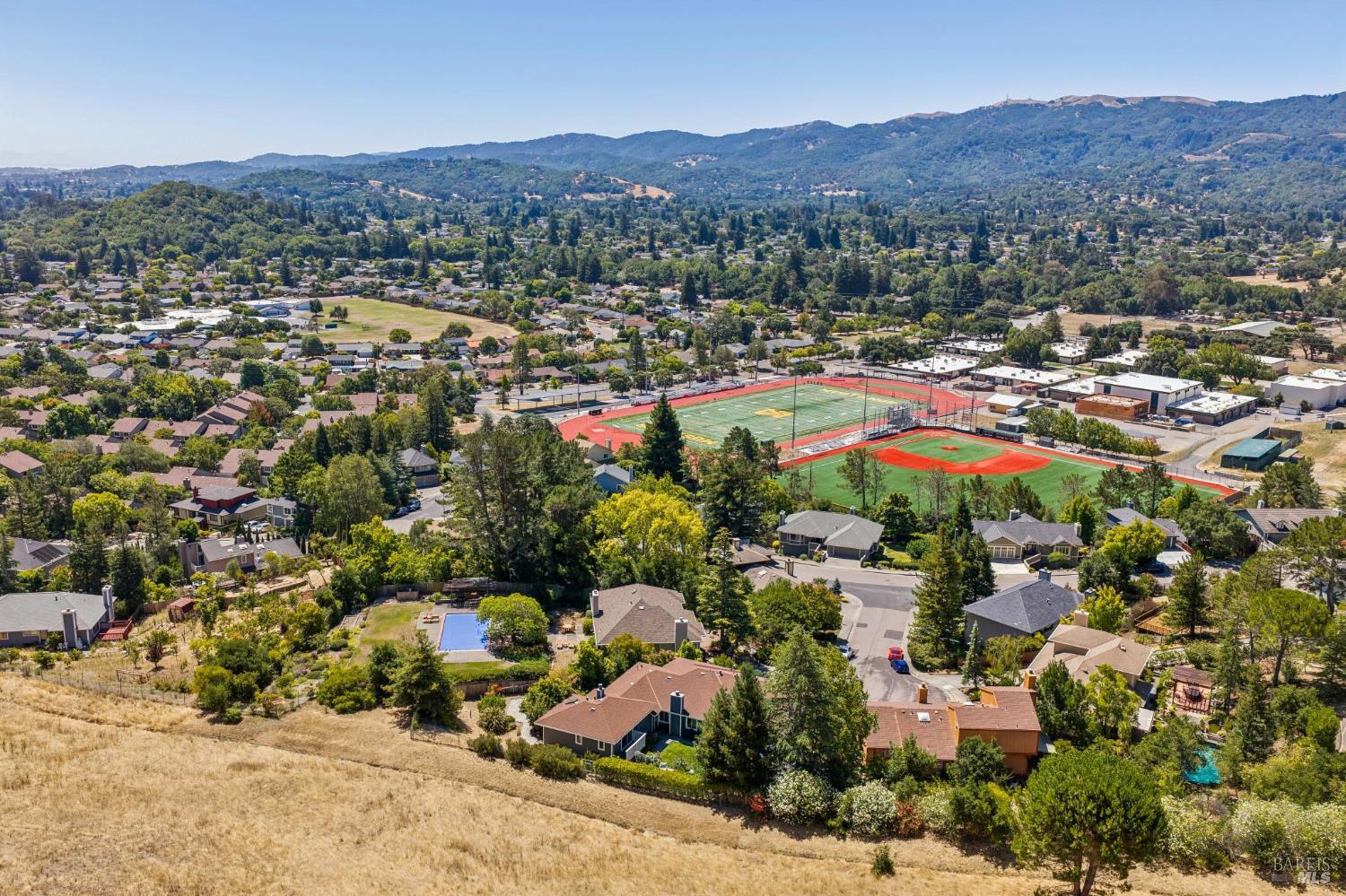 10 Santa Yorma Court Novato CA 94945