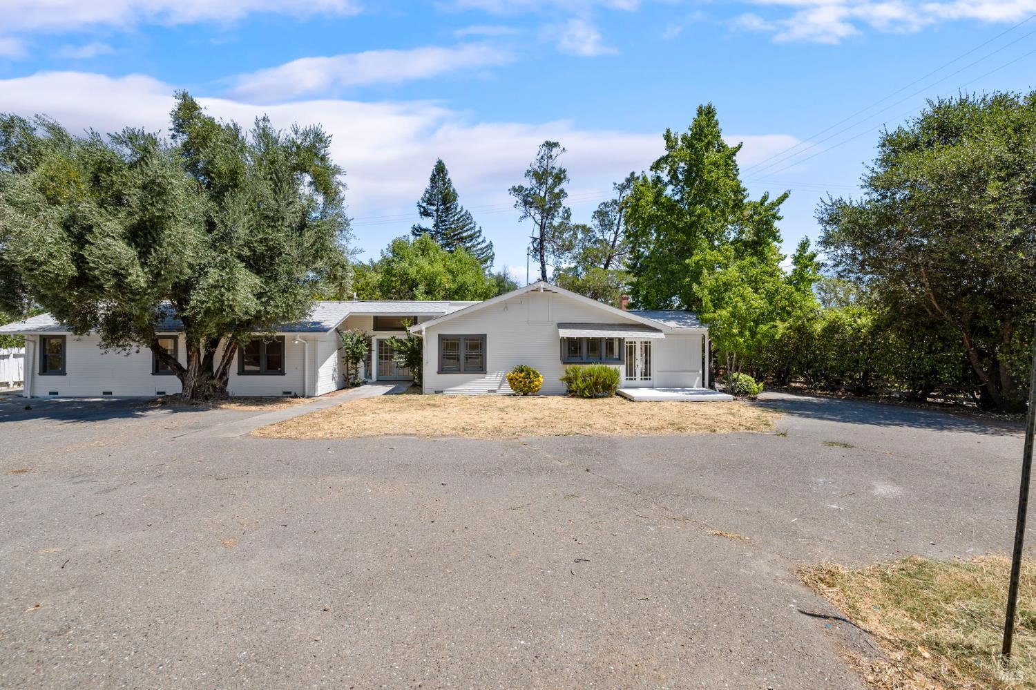 12900 S Highway 101 Highway Hopland CA 95449