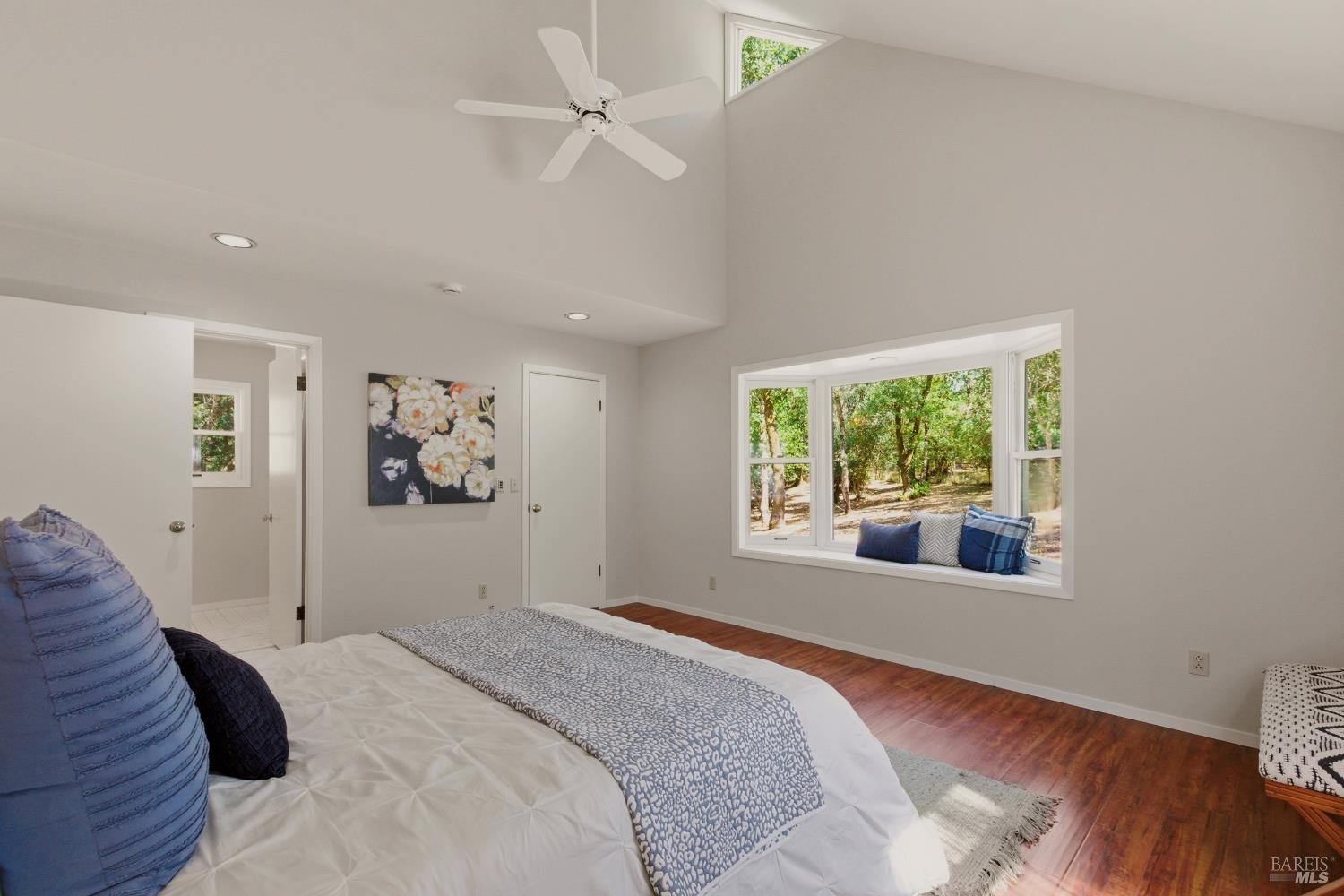 1866 Silverado Trail Napa CA 94558