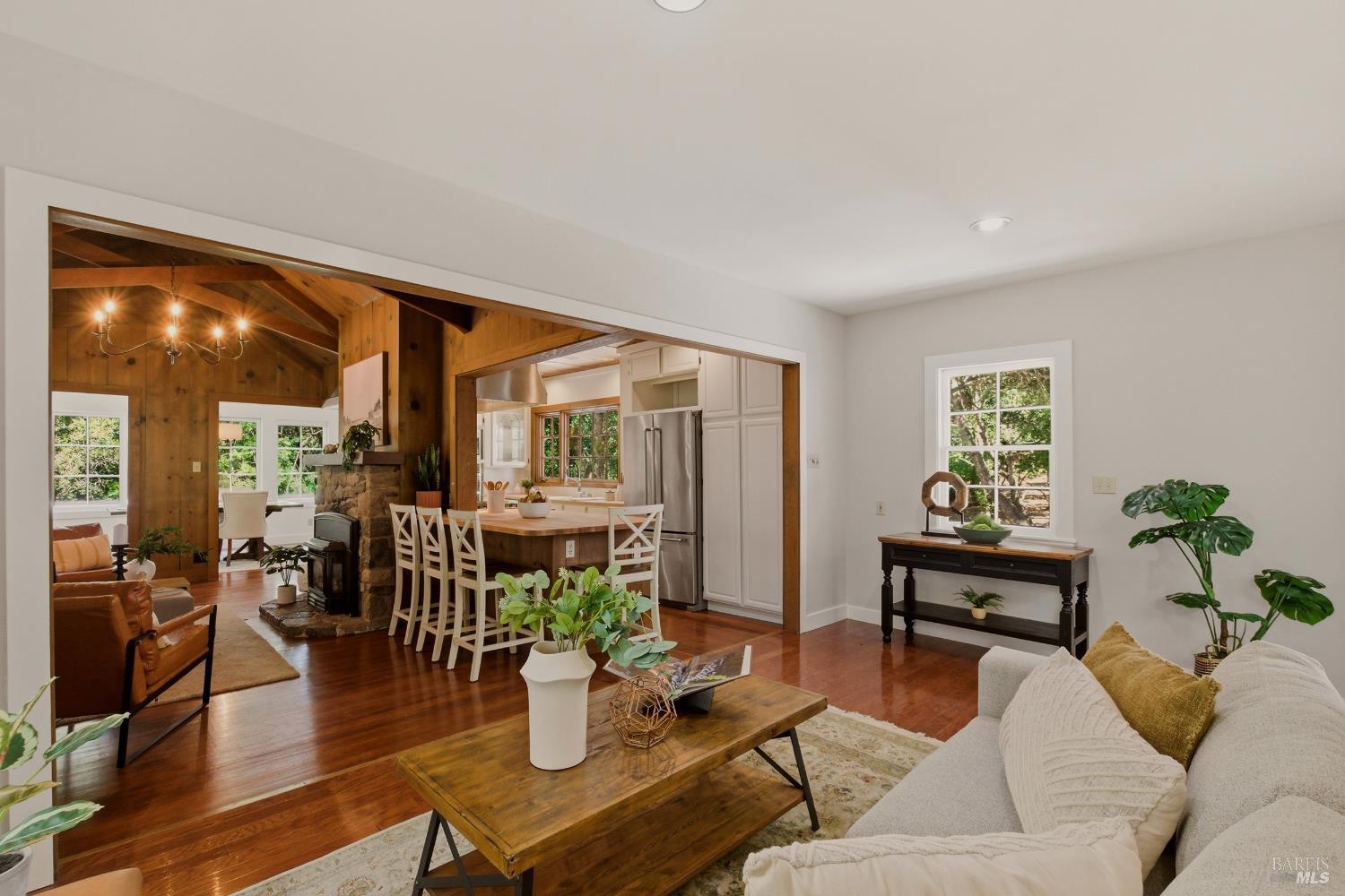 1866 Silverado Trail Napa CA 94558