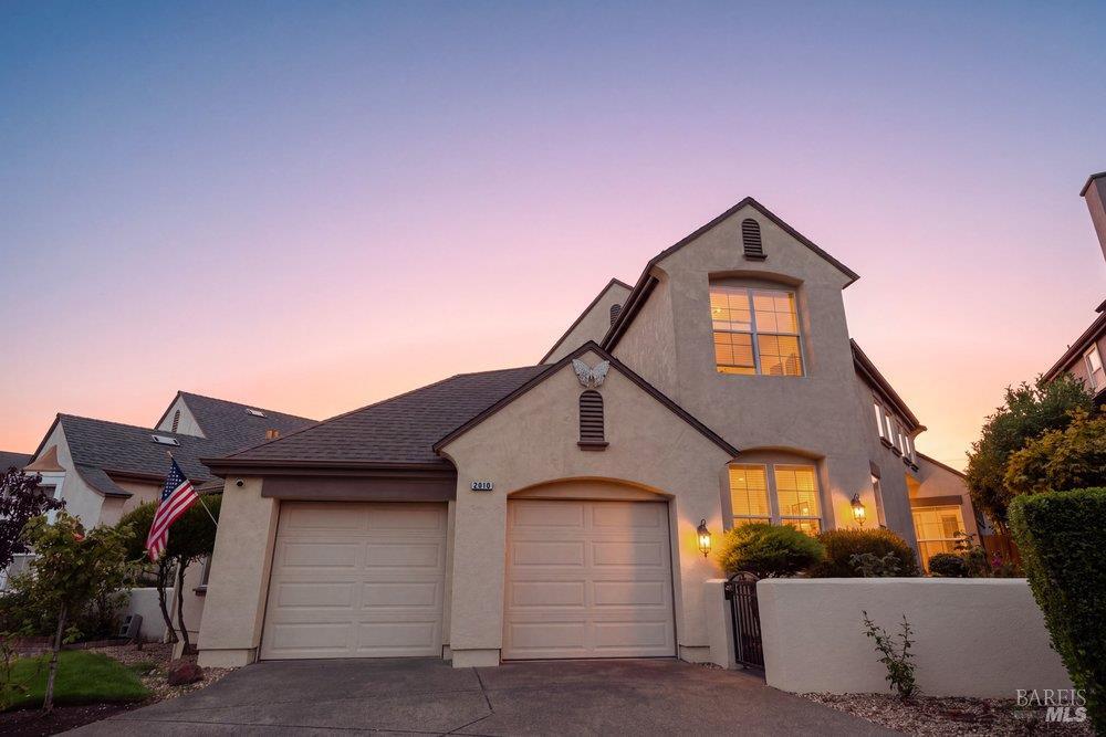 2010 Falcon Ridge Drive Petaluma CA 94954