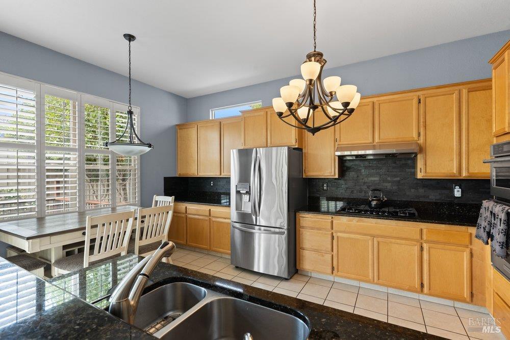 2010 Falcon Ridge Drive Petaluma CA 94954