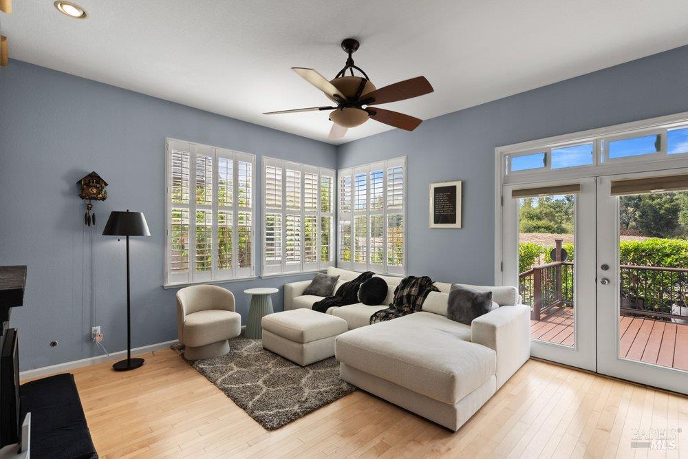 2010 Falcon Ridge Drive Petaluma CA 94954
