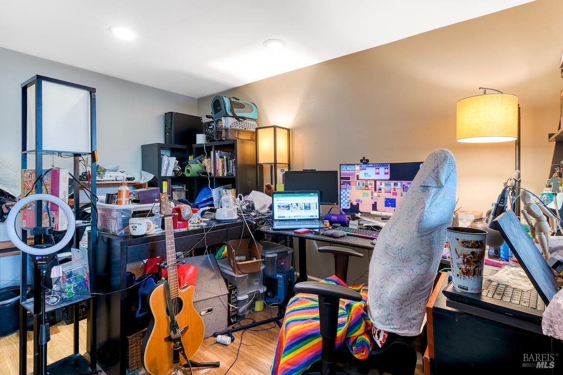 1128 Chester Street Oakland CA 94607