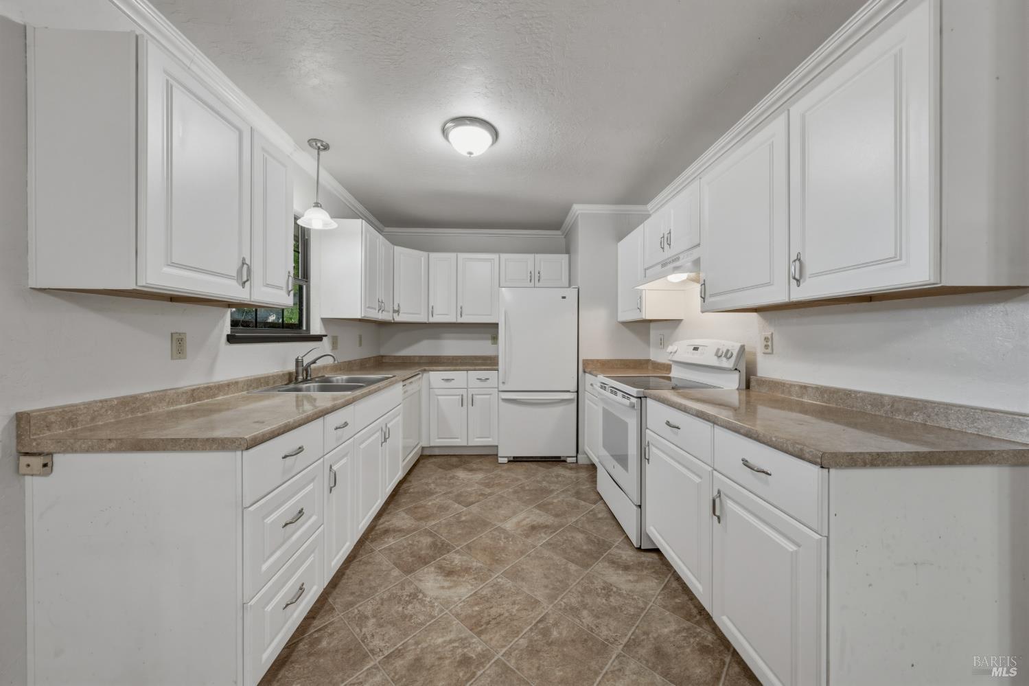 6870 Stonybrook Drive Clearlake CA 95422