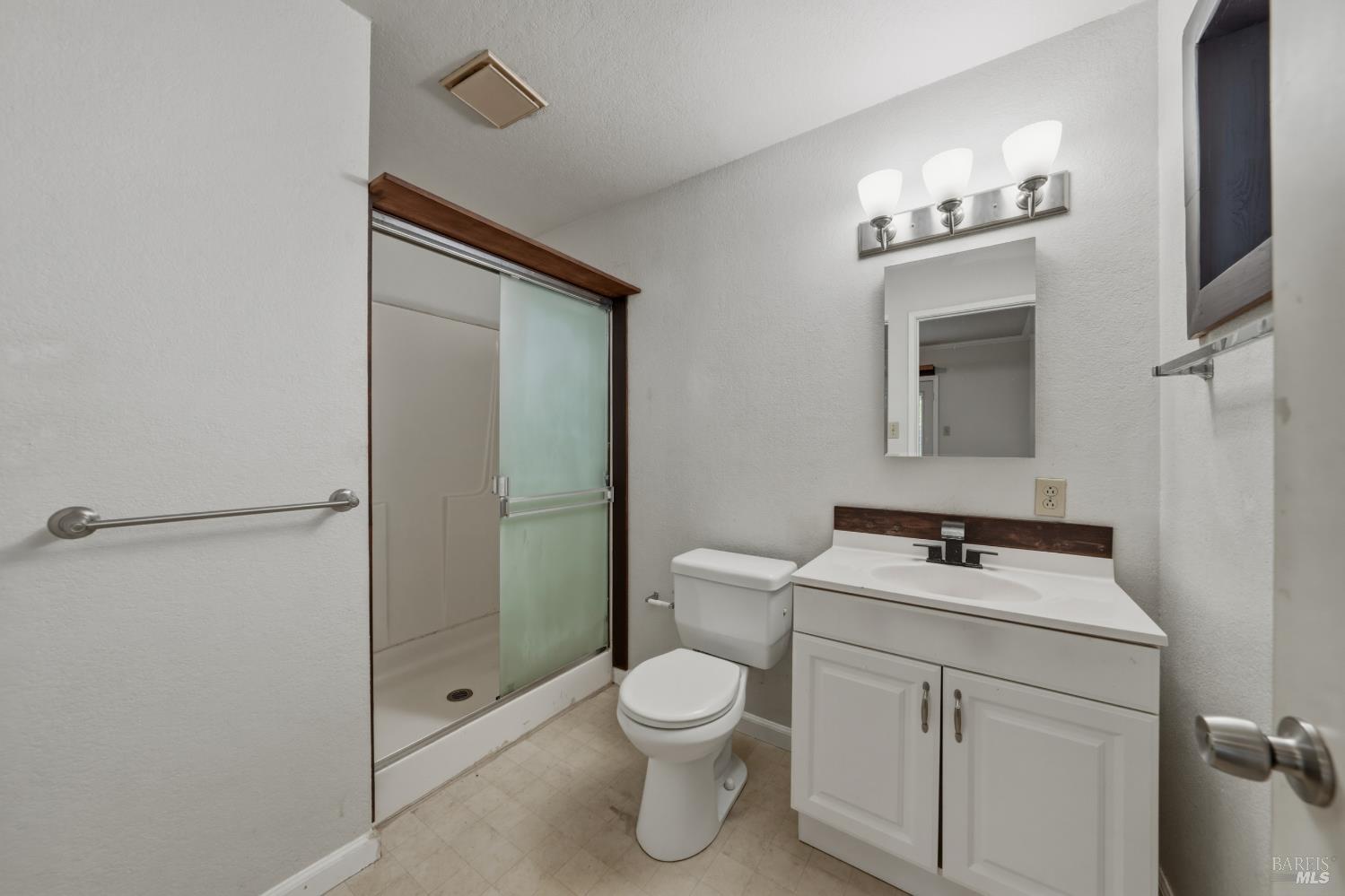 6870 Stonybrook Drive Clearlake CA 95422