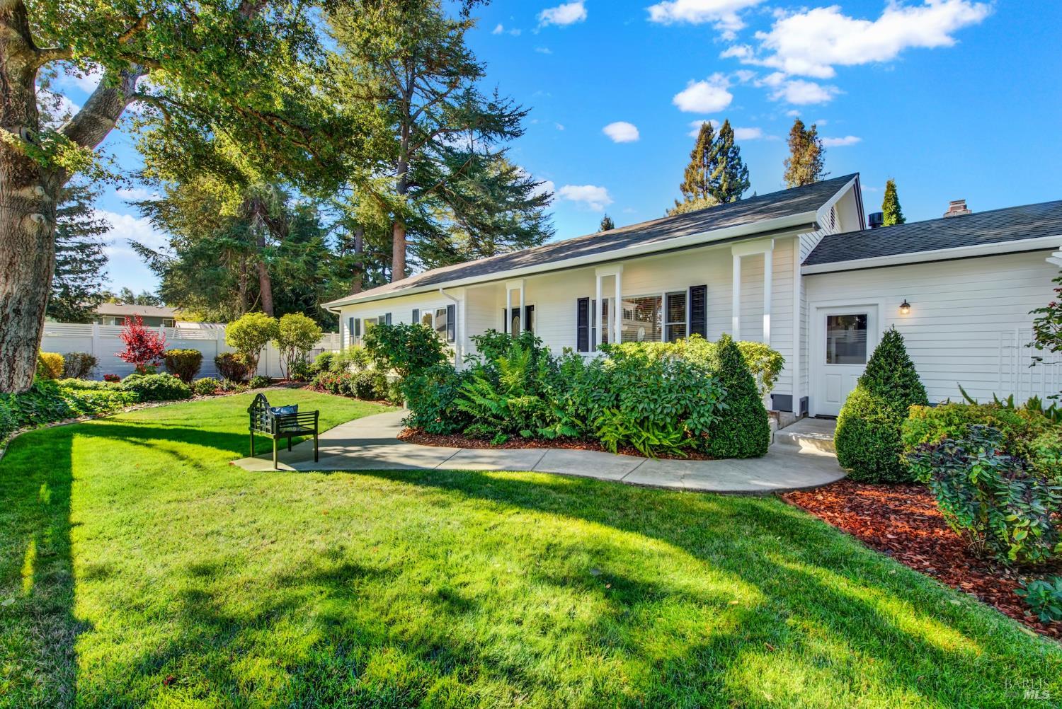 2111 W Lincoln Avenue Napa CA 94558