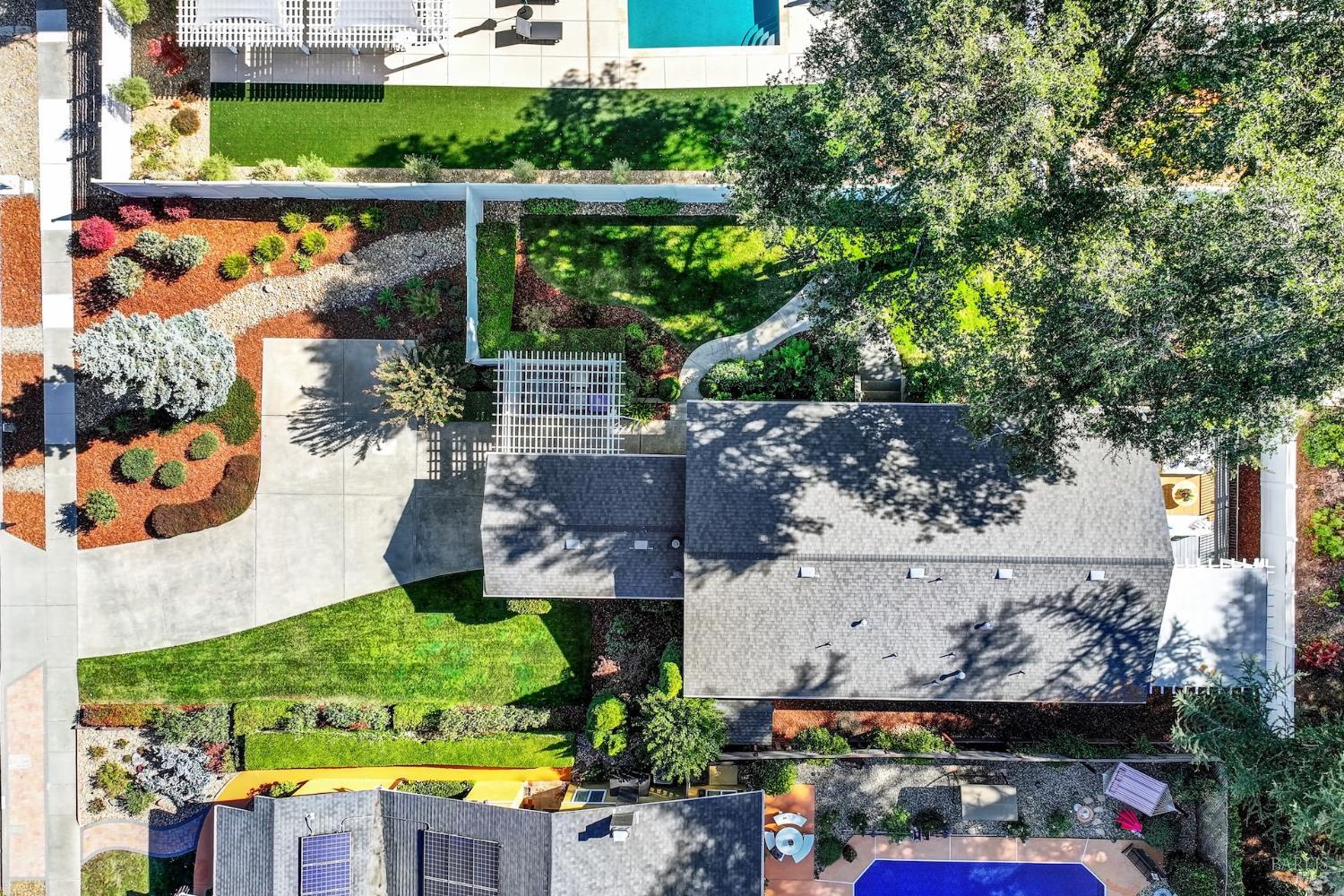 2111 W Lincoln Avenue Napa CA 94558