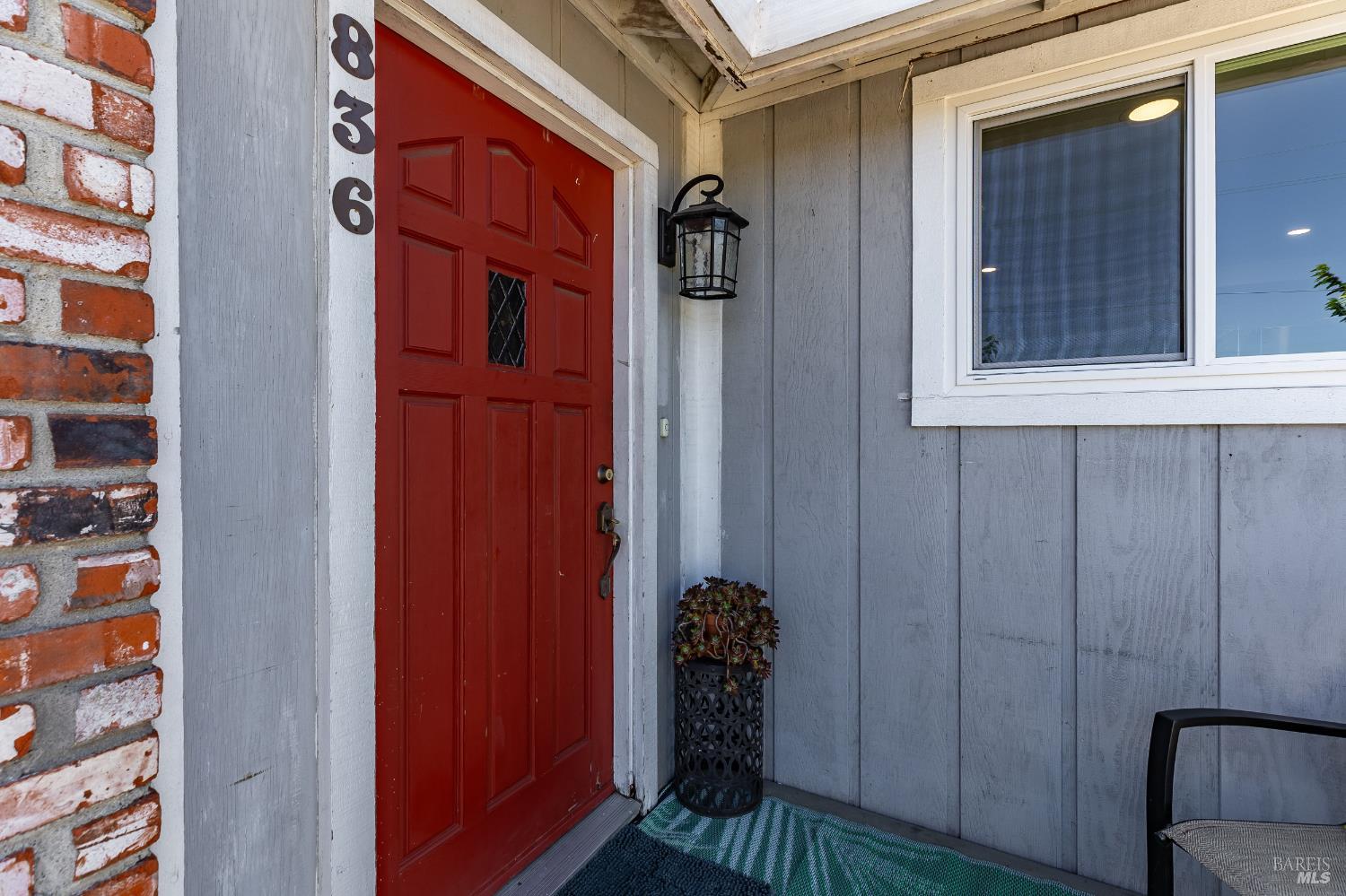 836 W 8th Street Benicia CA 94510