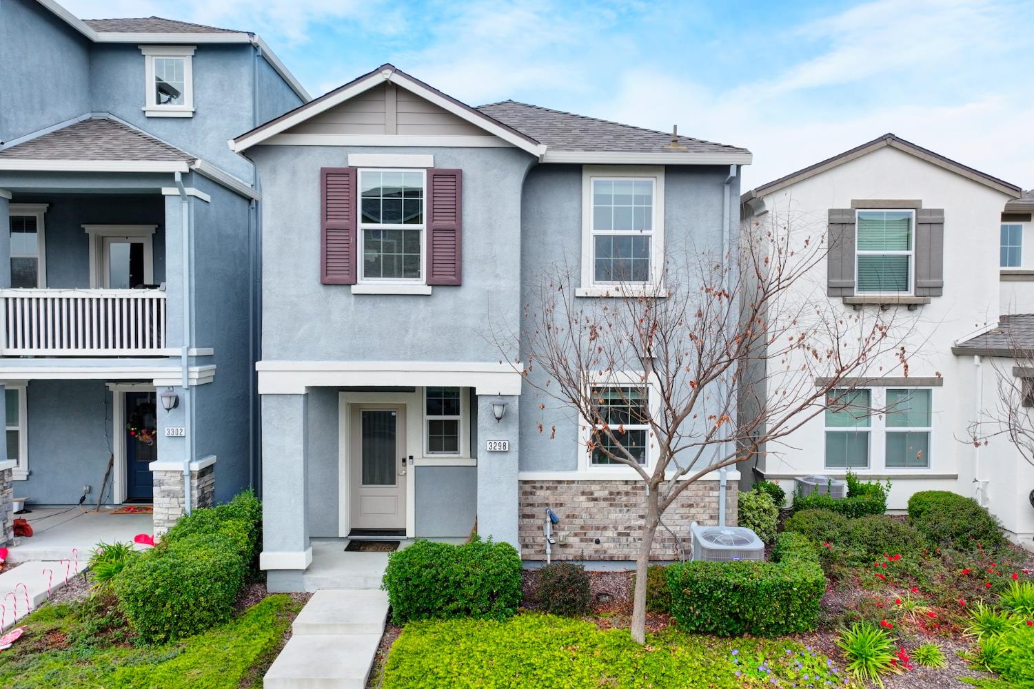 3298 New York Road West Sacramento CA 95691