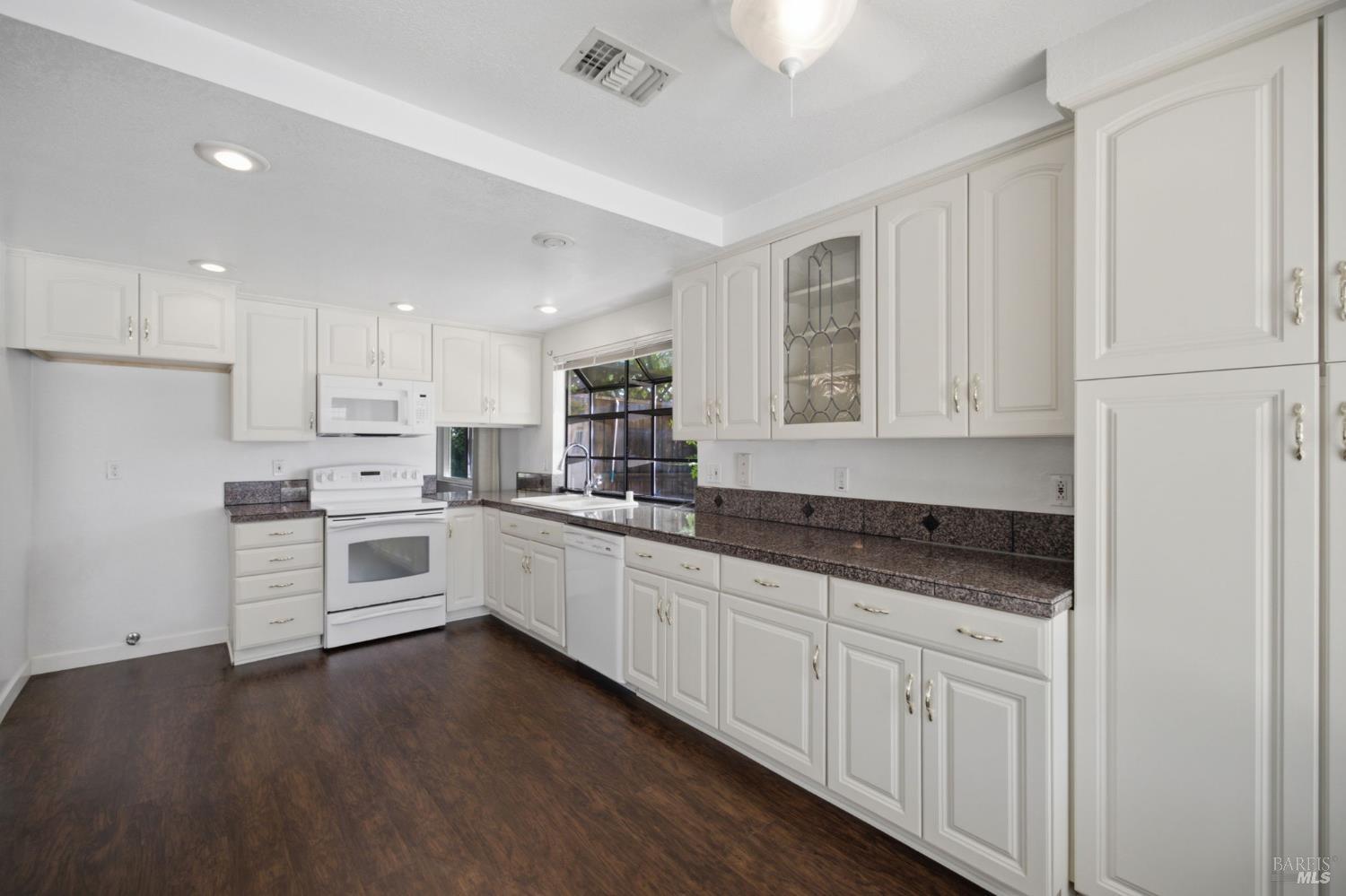 342 N Alamo Drive Vacaville CA 95688