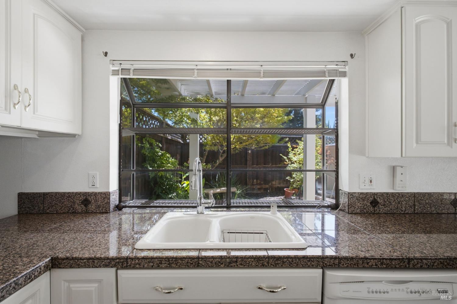342 N Alamo Drive Vacaville CA 95688