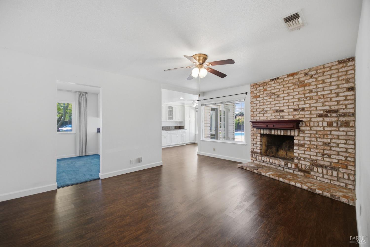 342 N Alamo Drive Vacaville CA 95688