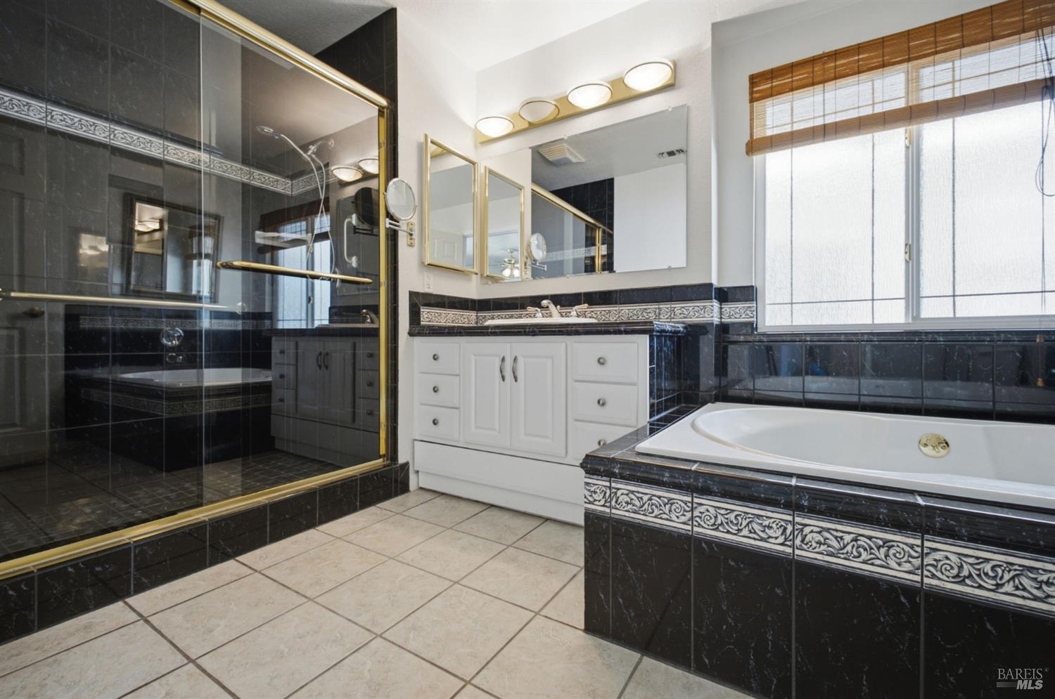 342 N Alamo Drive Vacaville CA 95688