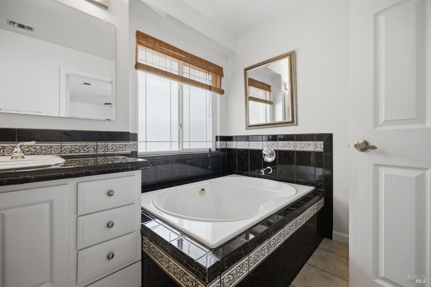 342 N Alamo Drive Vacaville CA 95688