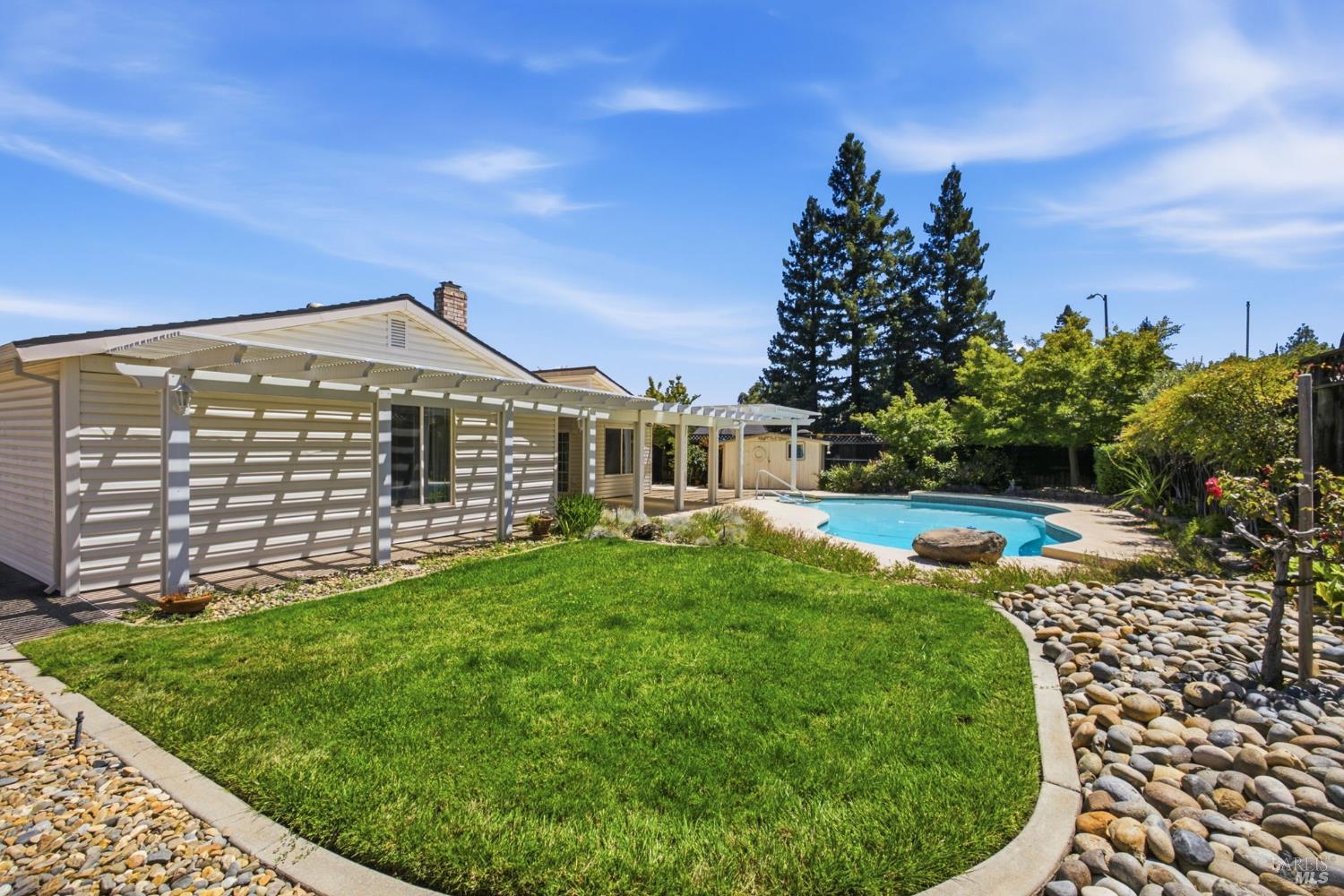 342 N Alamo Drive Vacaville CA 95688
