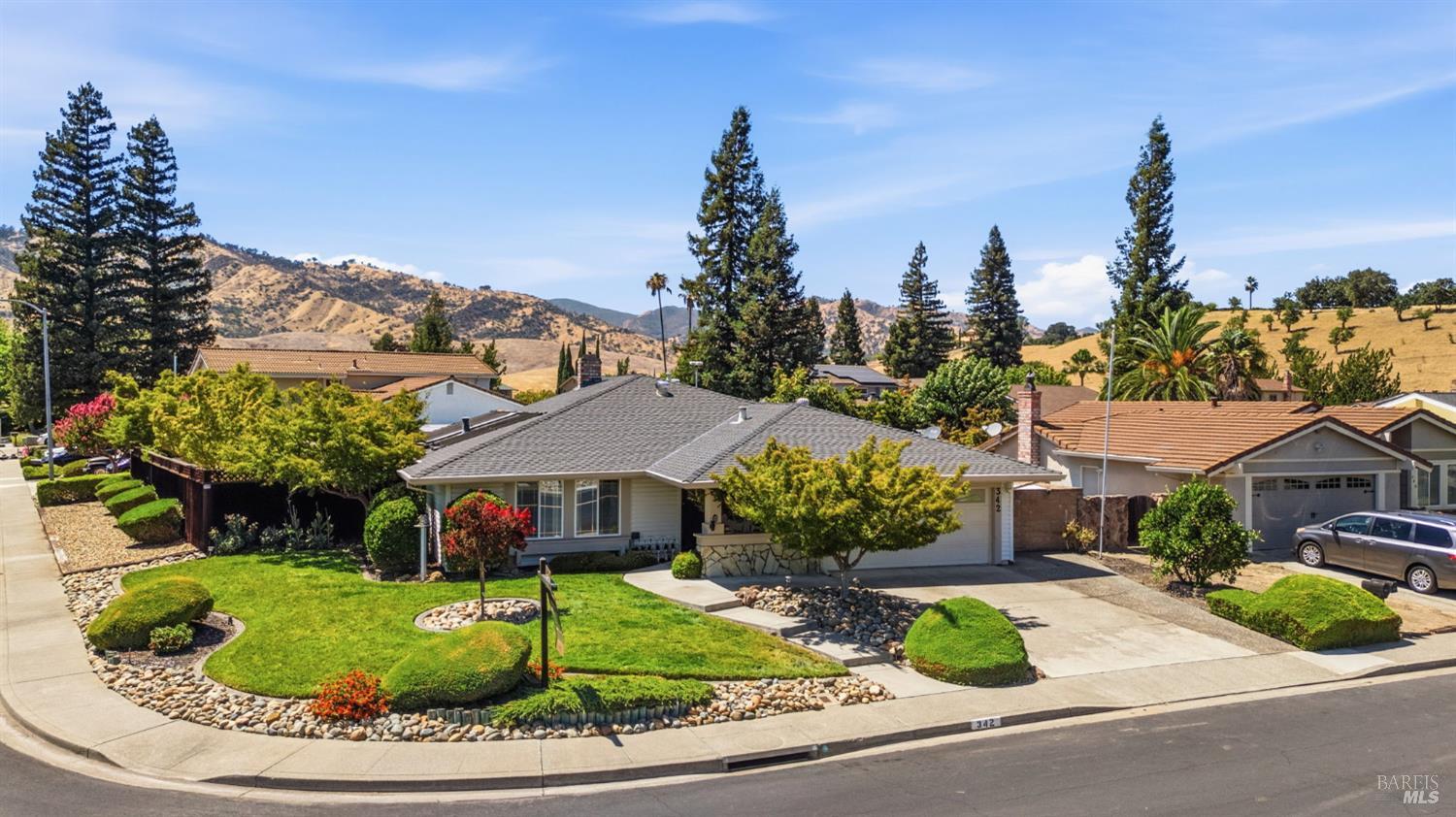 342 N Alamo Drive Vacaville CA 95688