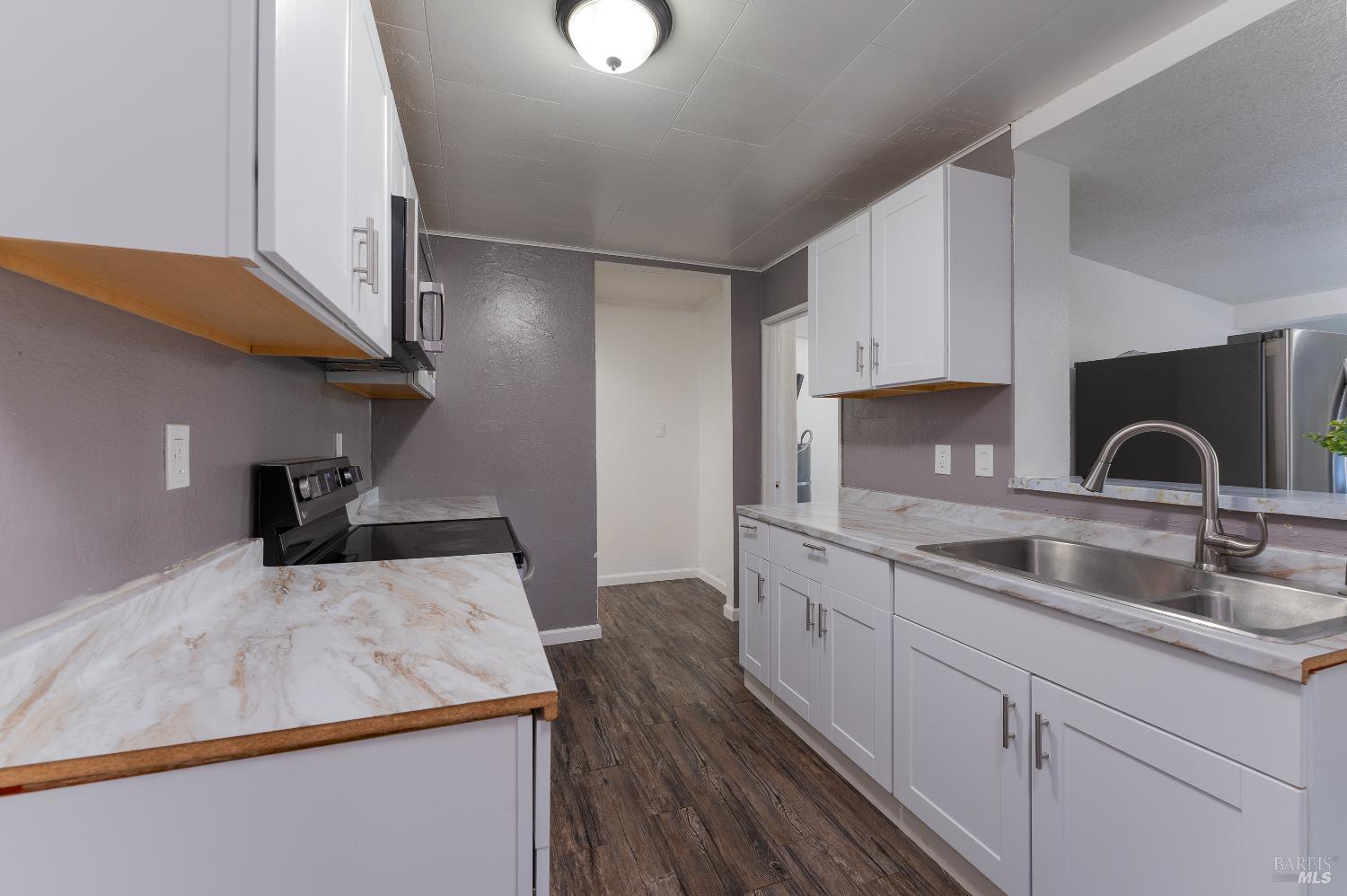 160 Thomas Street Ukiah CA 95482