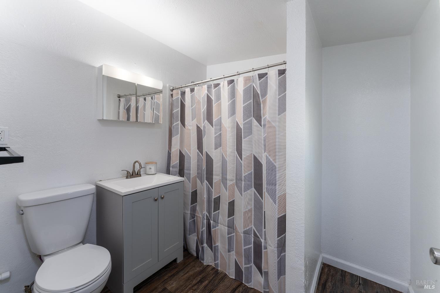 160 Thomas Street Ukiah CA 95482