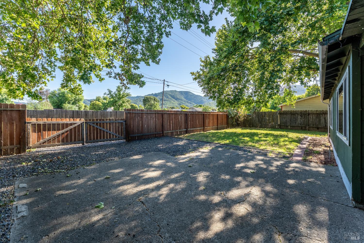 160 Thomas Street Ukiah CA 95482