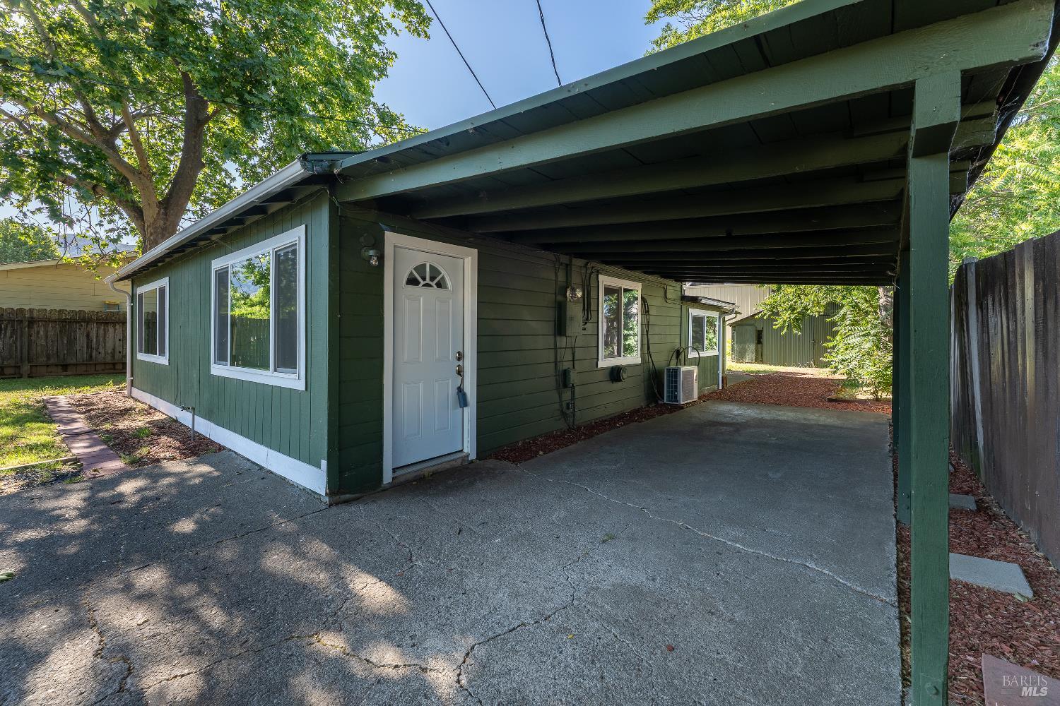 160 Thomas Street Ukiah CA 95482