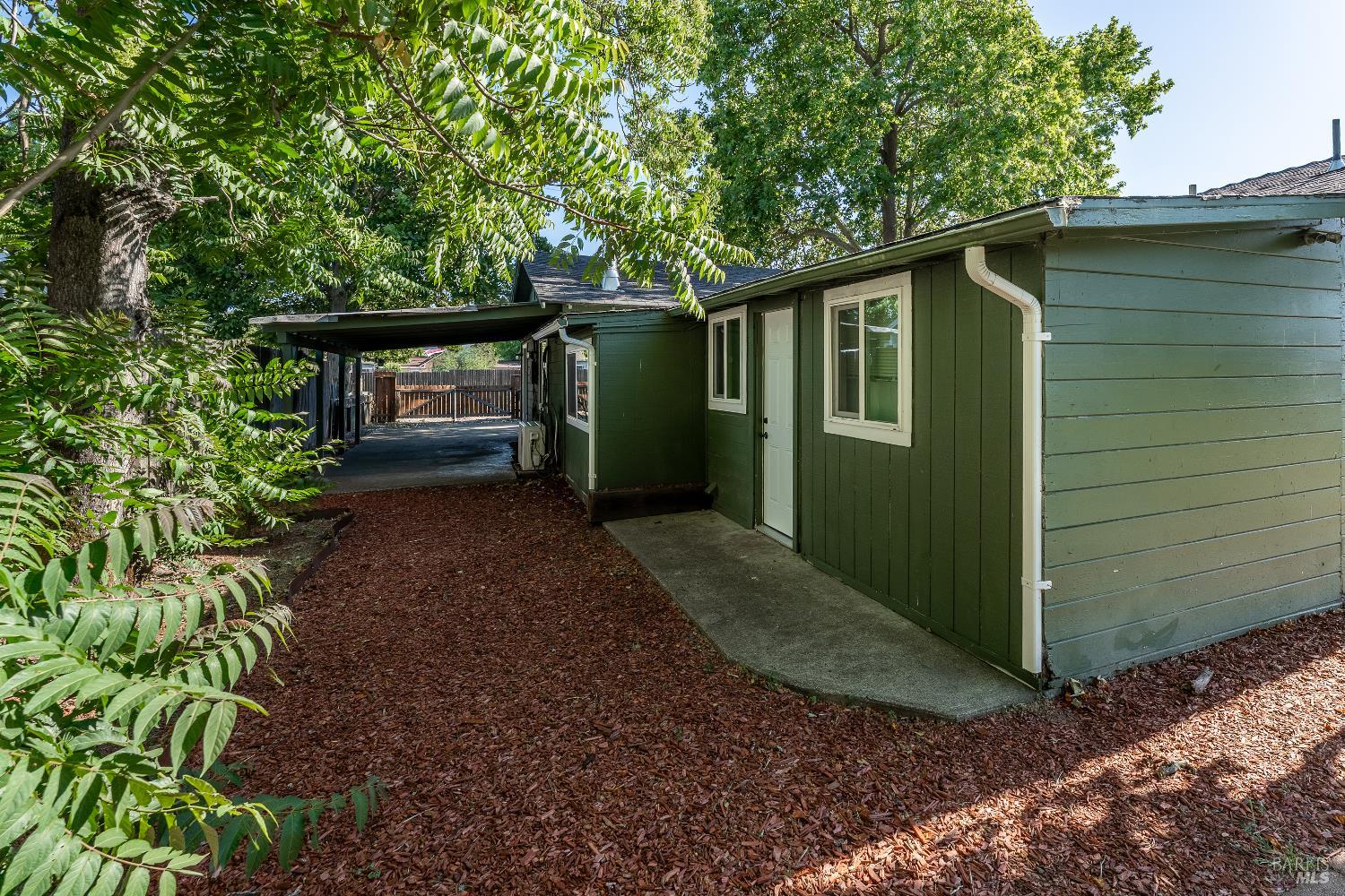 160 Thomas Street Ukiah CA 95482