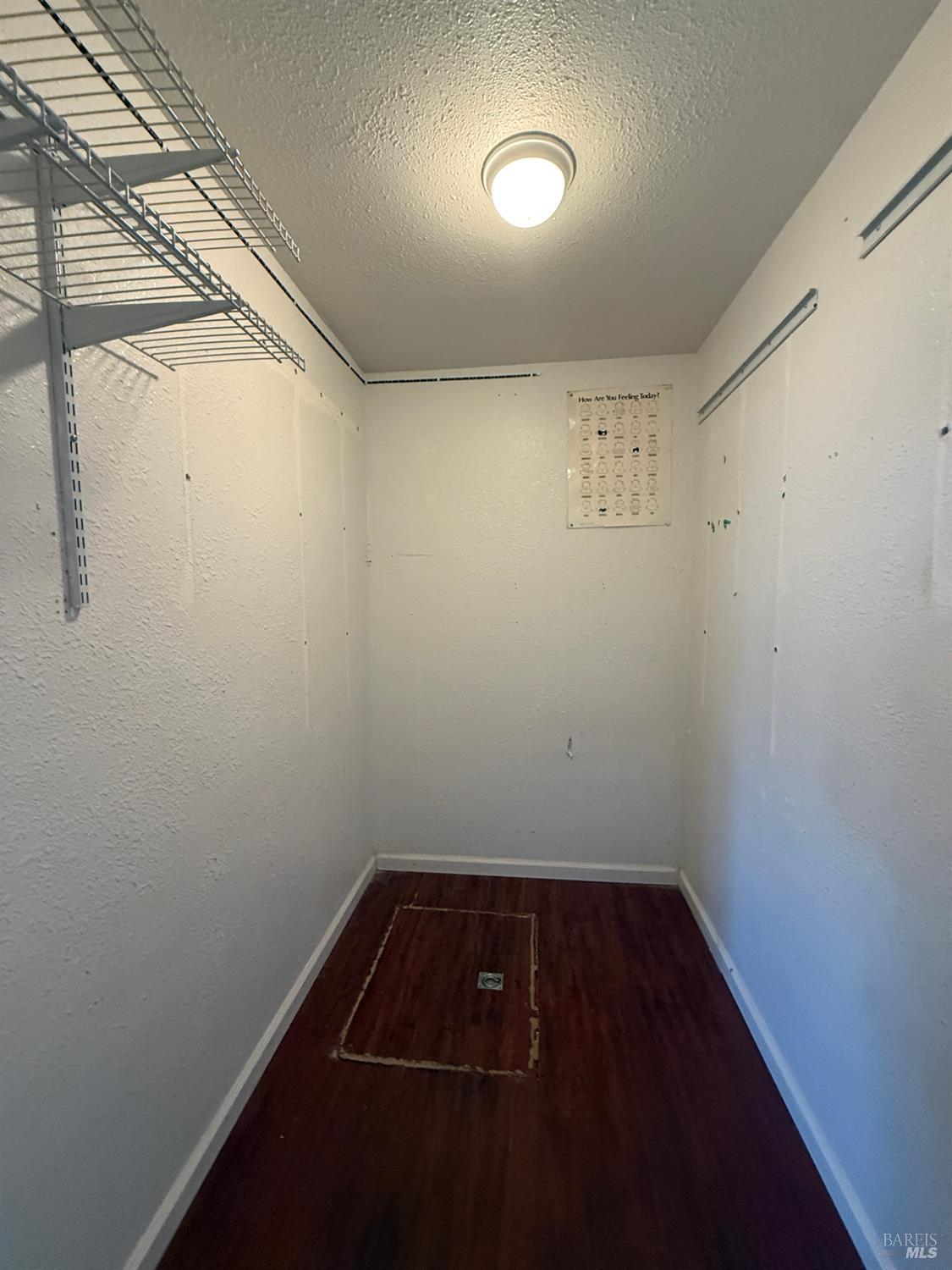 36 Alta Loma Benicia CA 90045