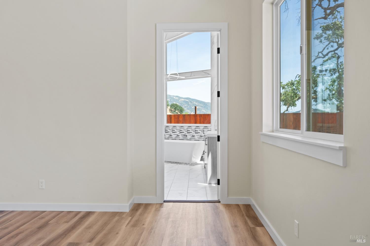 868 Sanel Drive Ukiah CA 95482