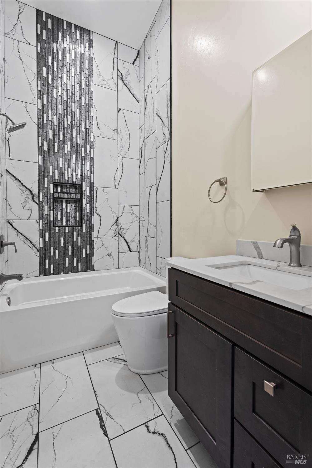 868 Sanel Drive Ukiah CA 95482