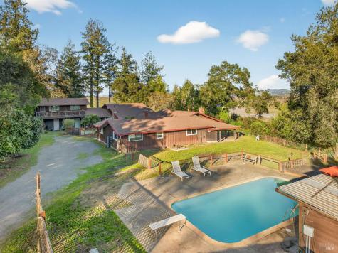 1450 Timberhill Road Santa Rosa CA 95401